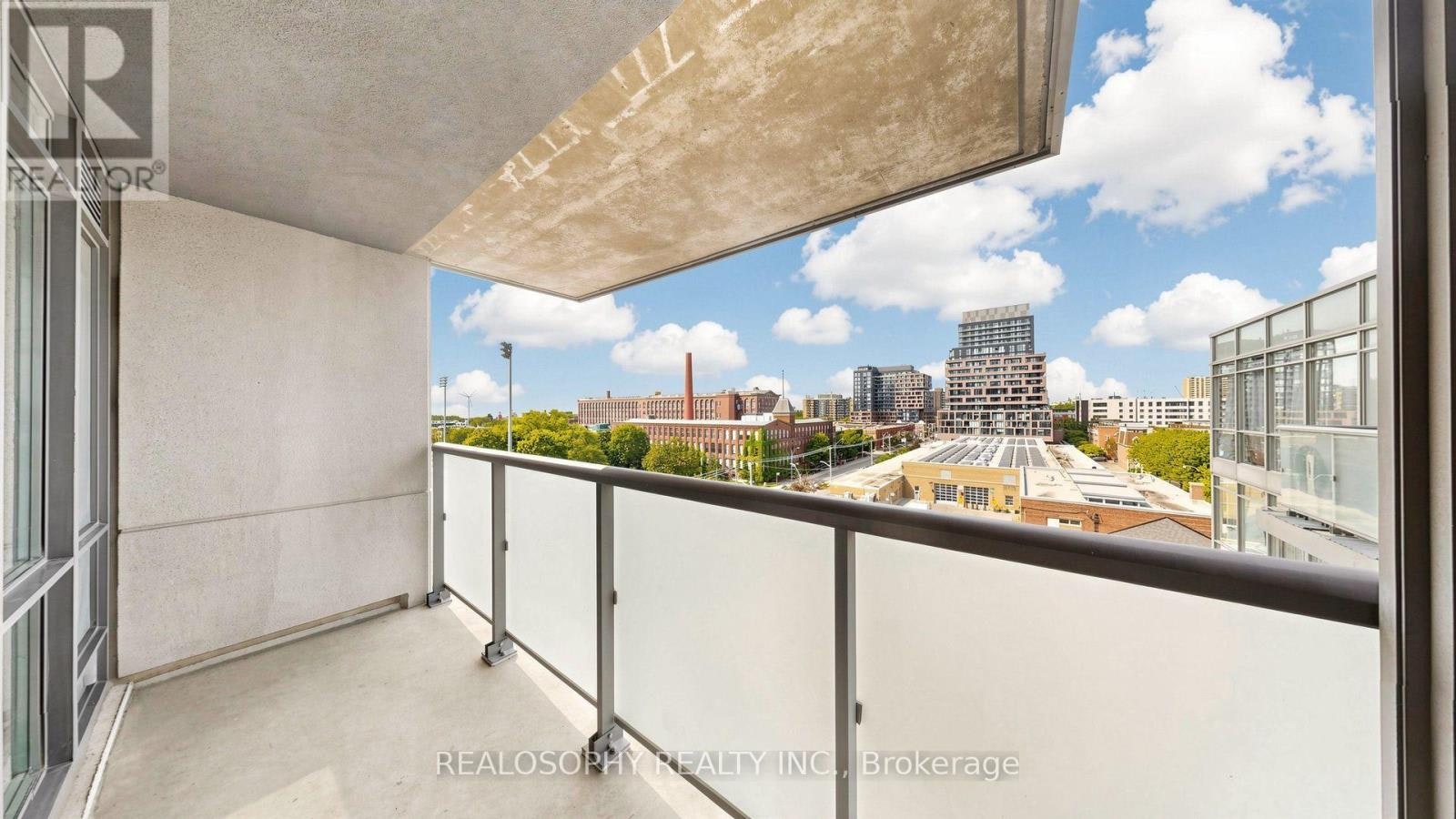 715-20 Joe Shuster Way, Toronto, ON, M6K 0A3 - 22