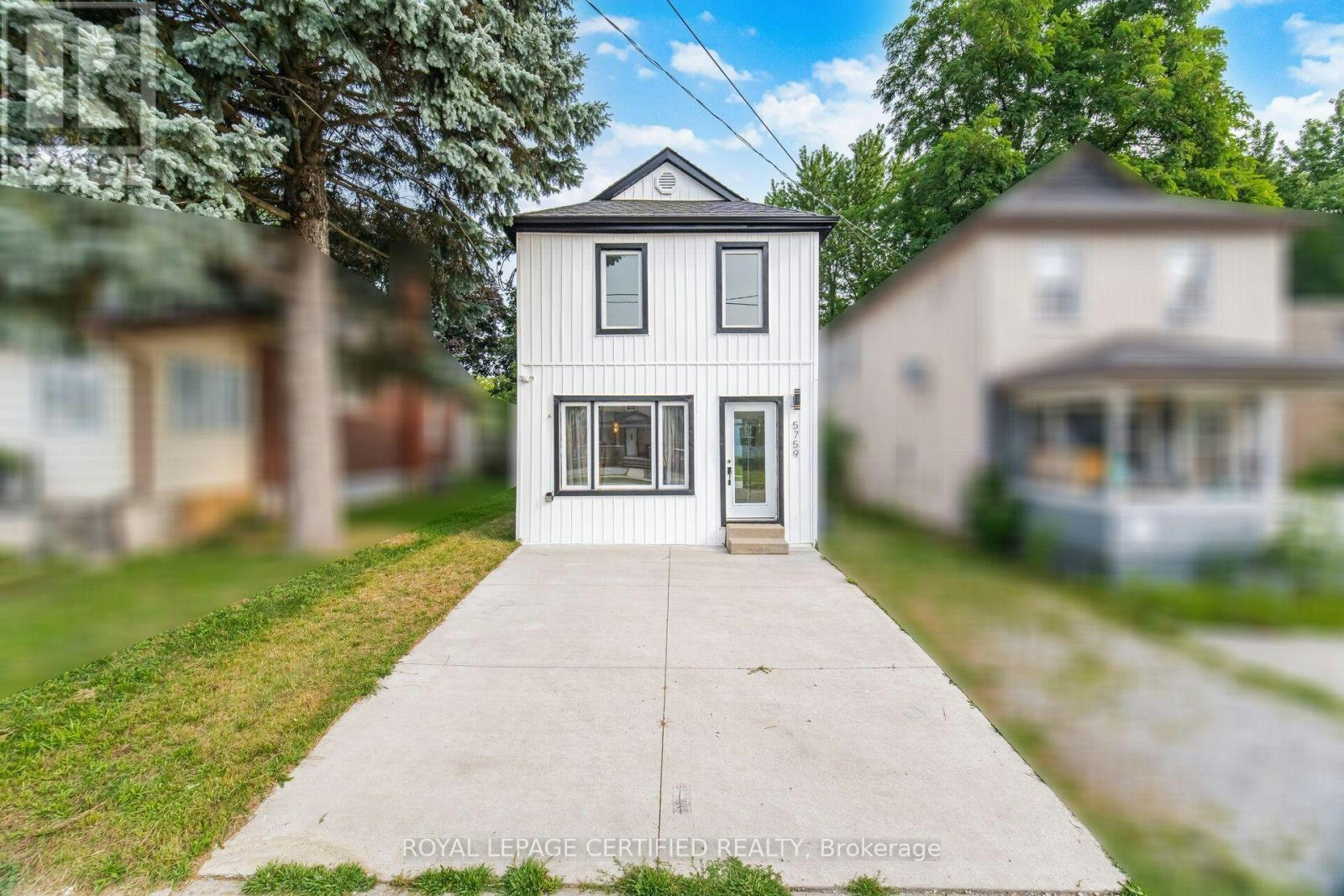 5759 Robinson Street, Niagara Falls, ON, L2G 2B3