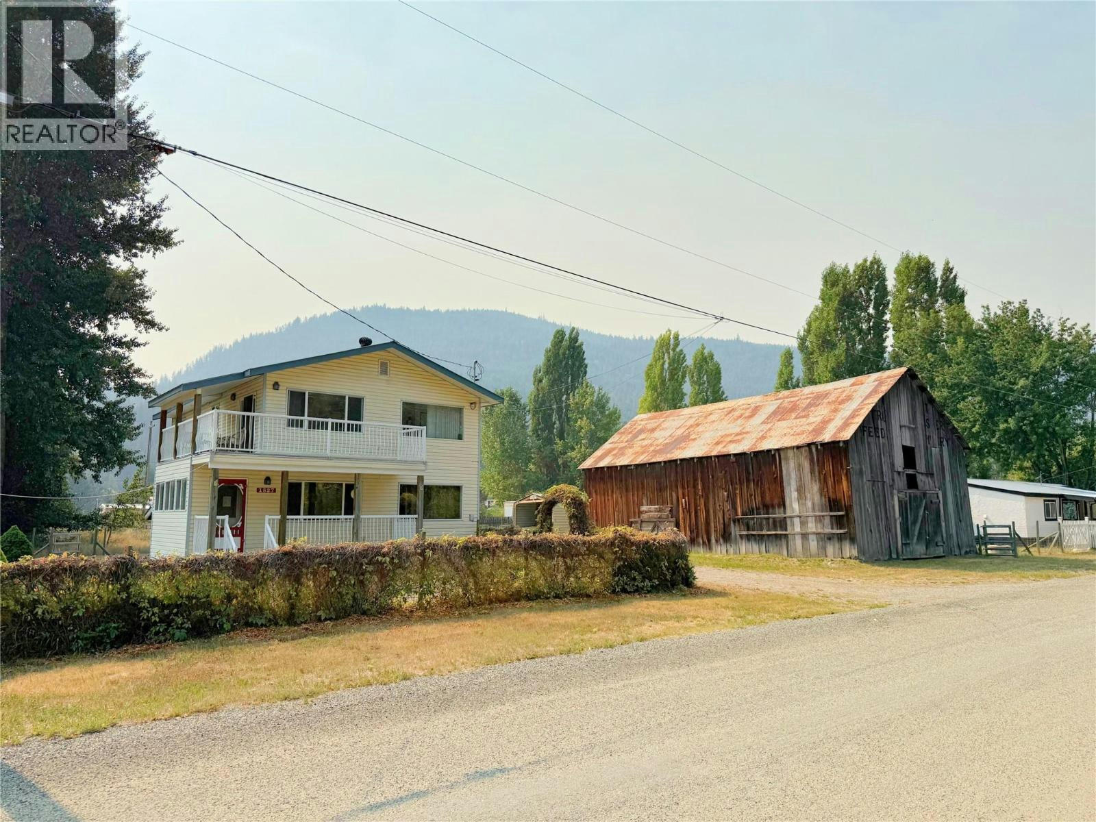 1827 Front Street, Princeton, BC, V0X 1W0