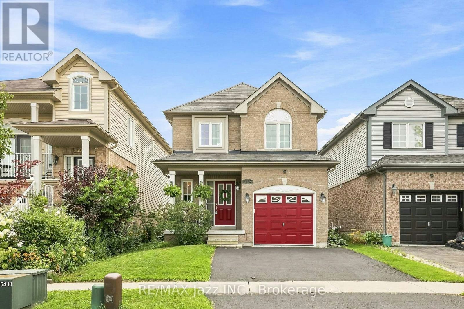 1333 Wadebridge Crescent, Oshawa, ON, L1K 3B2