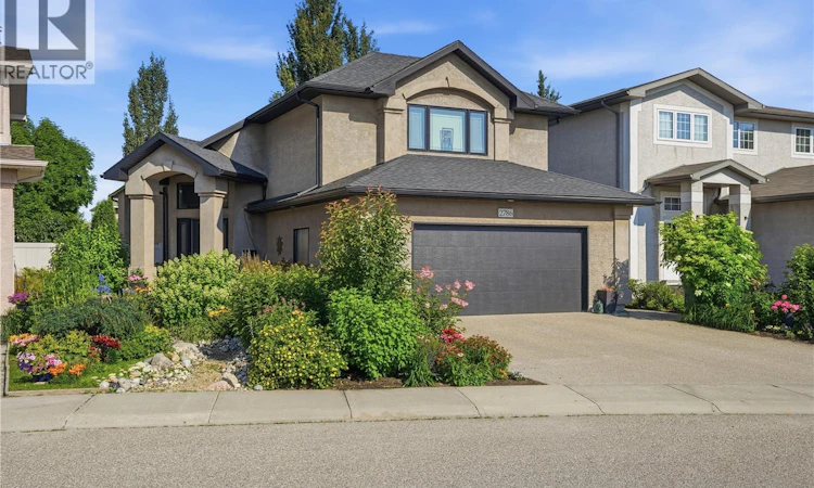 2786 Sunninghill Crescent