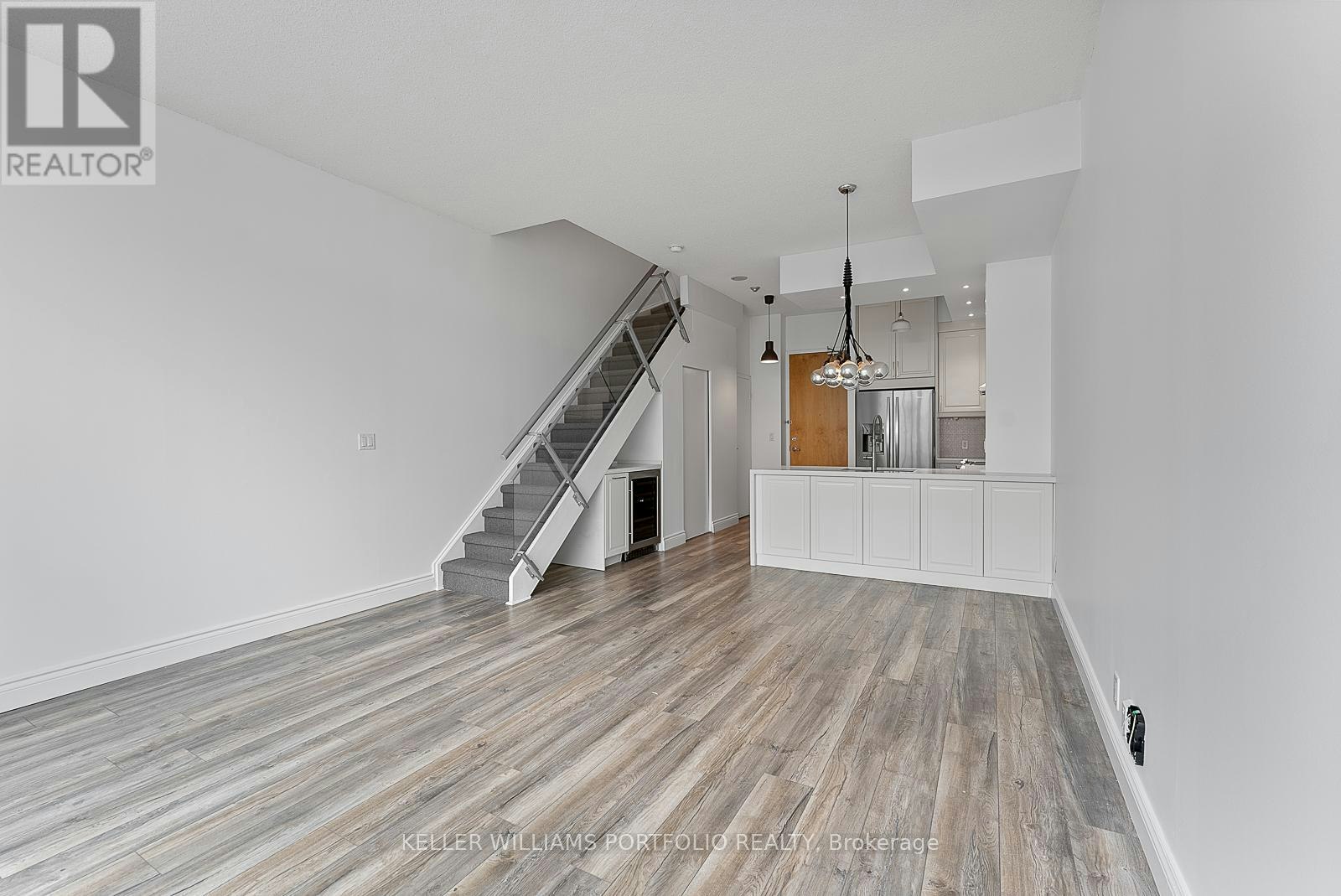 918-388 Richmond Street W, Toronto, ON, M5V 3P1 - 11