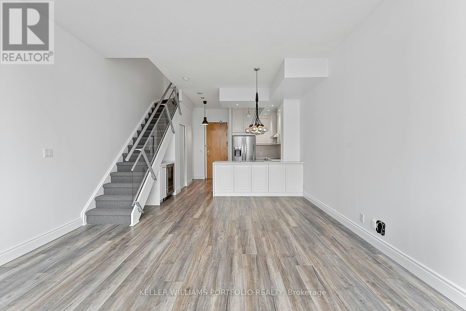 918-388 Richmond Street W, Toronto, ON, M5V 3P1 - 12