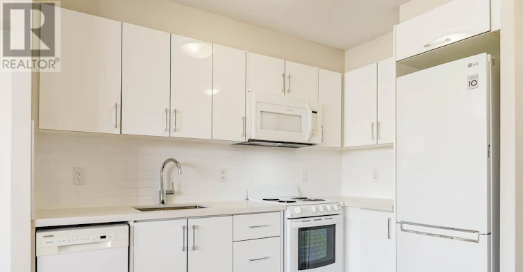 304-1500 Bathurst Street, Toronto, ON, M5P 3L3 - 8