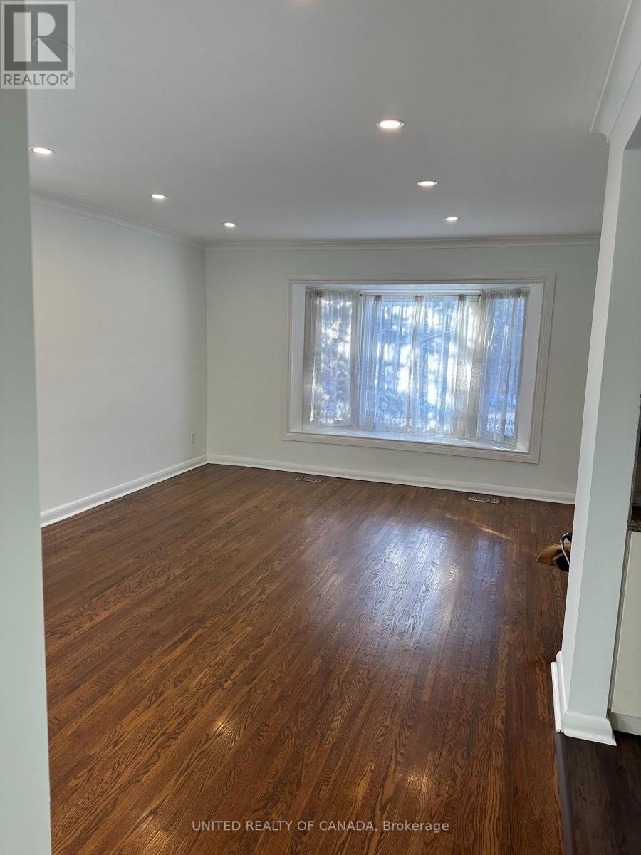 45 Bayview Parkway, Newmarket, ON, L3Y 3W2 - 13