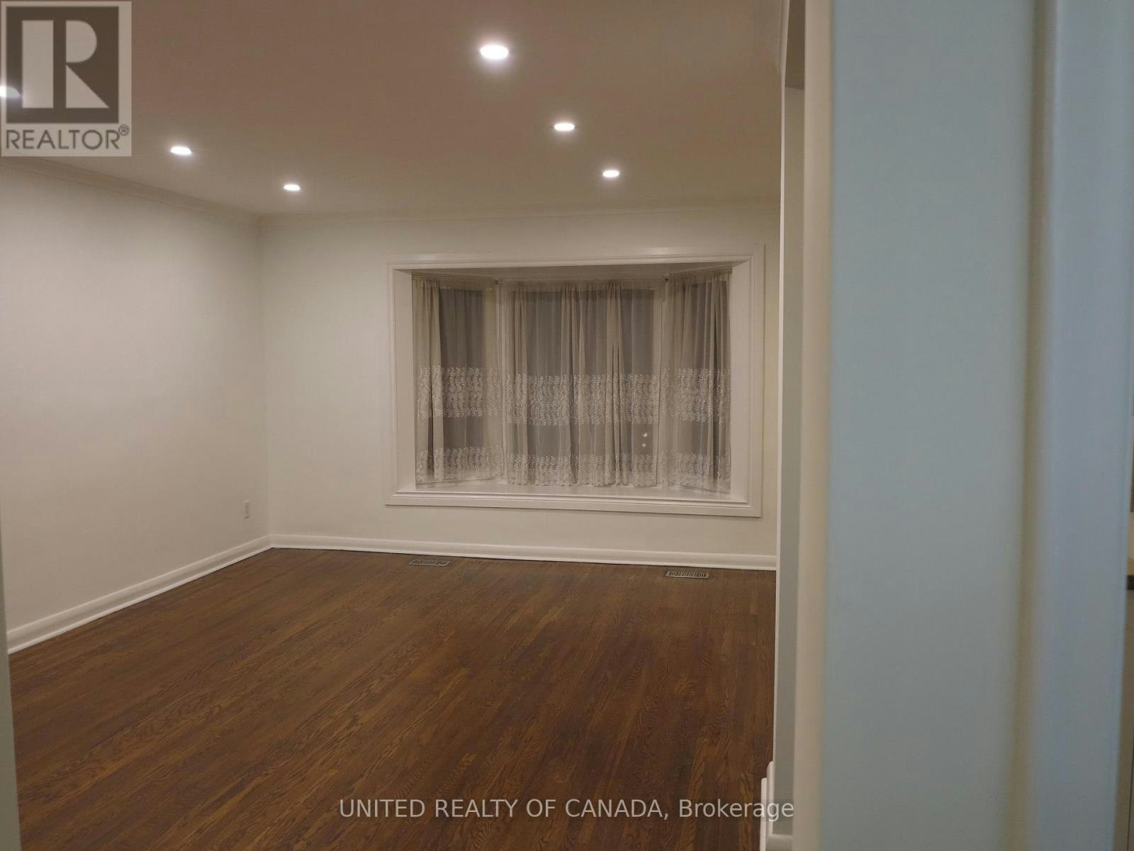 45 Bayview Parkway, Newmarket, ON, L3Y 3W2 - 26
