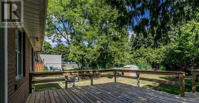 45 Bayview Parkway, Newmarket, ON, L3Y 3W2 - 3