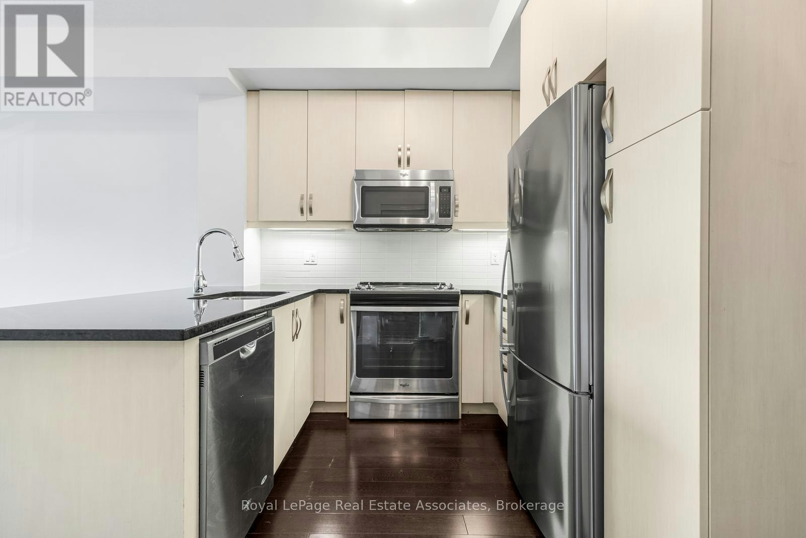 321-3170 Erin Mills Parkway, Mississauga, ON, L5L 0B6 - 7