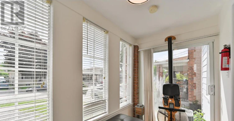 MAIN-406 Nairn Avenue, Toronto, ON, M6E 4J3 - 23