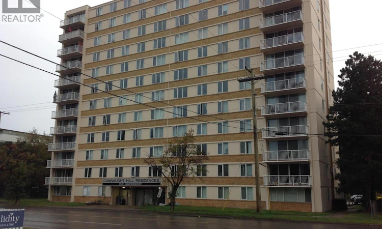 206-1501 Queensway Street