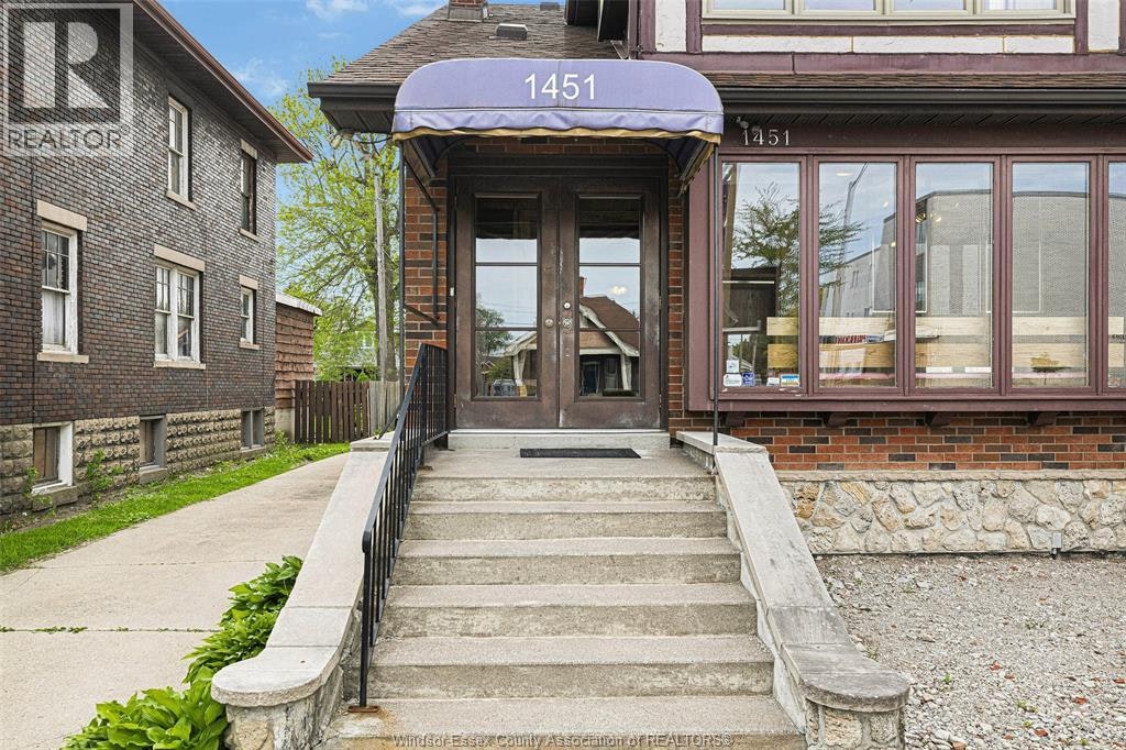 UPPER-1451 Ouellette Avenue, Windsor, ON, N8X 1K1
