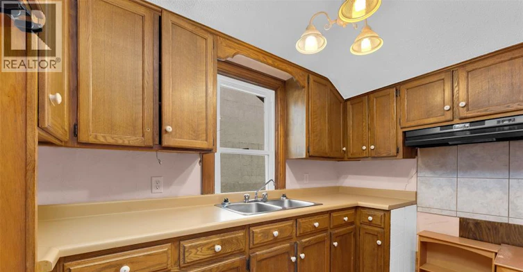UPPER-1451 Ouellette Avenue, Windsor, ON, N8X 1K1 - 23