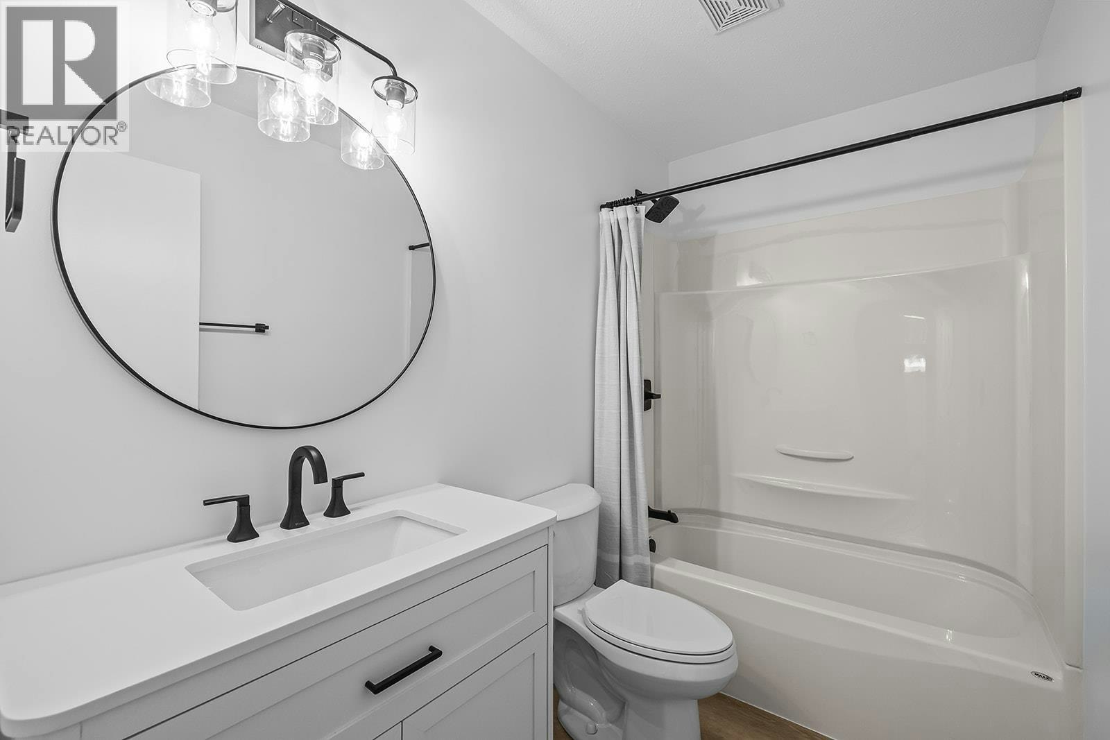 748 N Hollywood Road, Kelowna, BC, V1X 5Y7 - 23