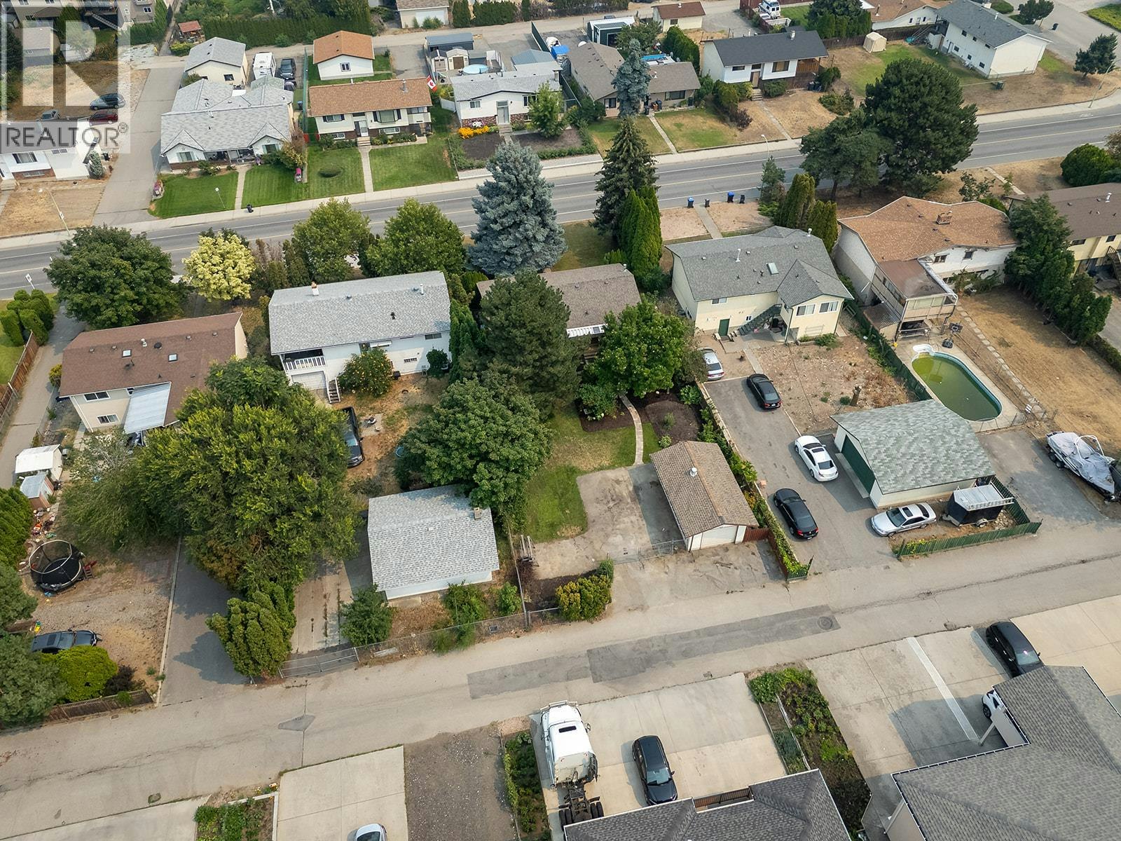 748 N Hollywood Road, Kelowna, BC, V1X 5Y7 - 41