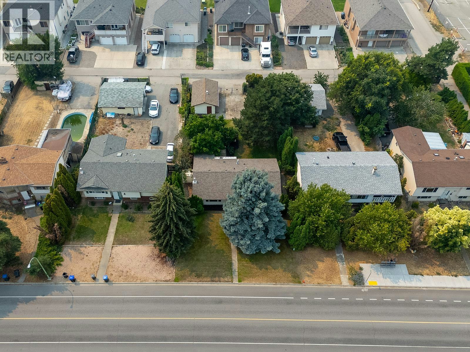 748 N Hollywood Road, Kelowna, BC, V1X 5Y7 - 38