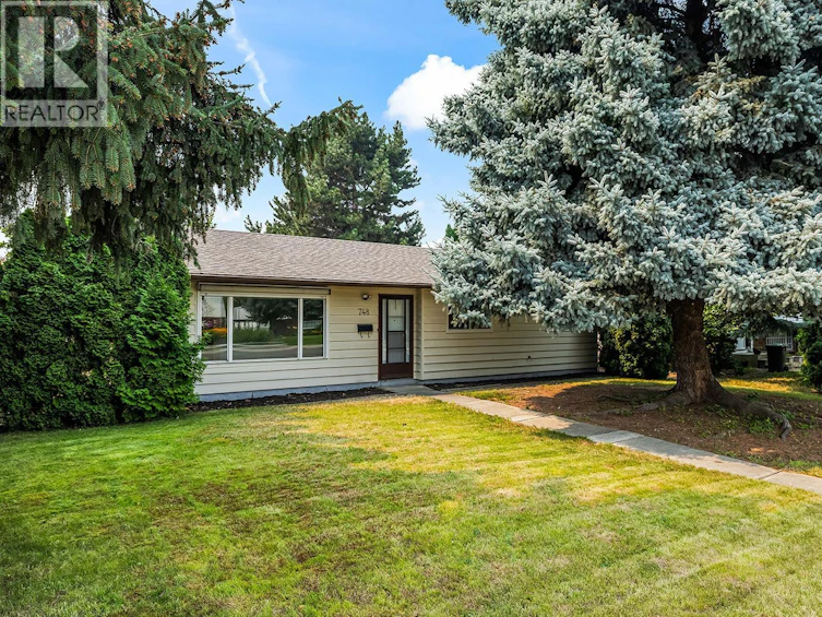 748 N Hollywood Road, Kelowna, BC, V1X 5Y7
