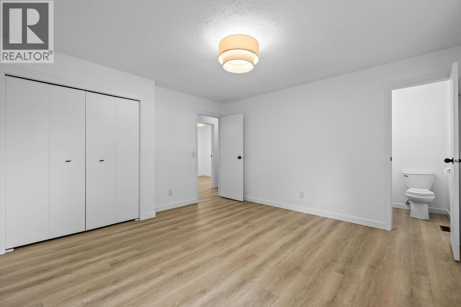 748 N Hollywood Road, Kelowna, BC, V1X 5Y7 - 18