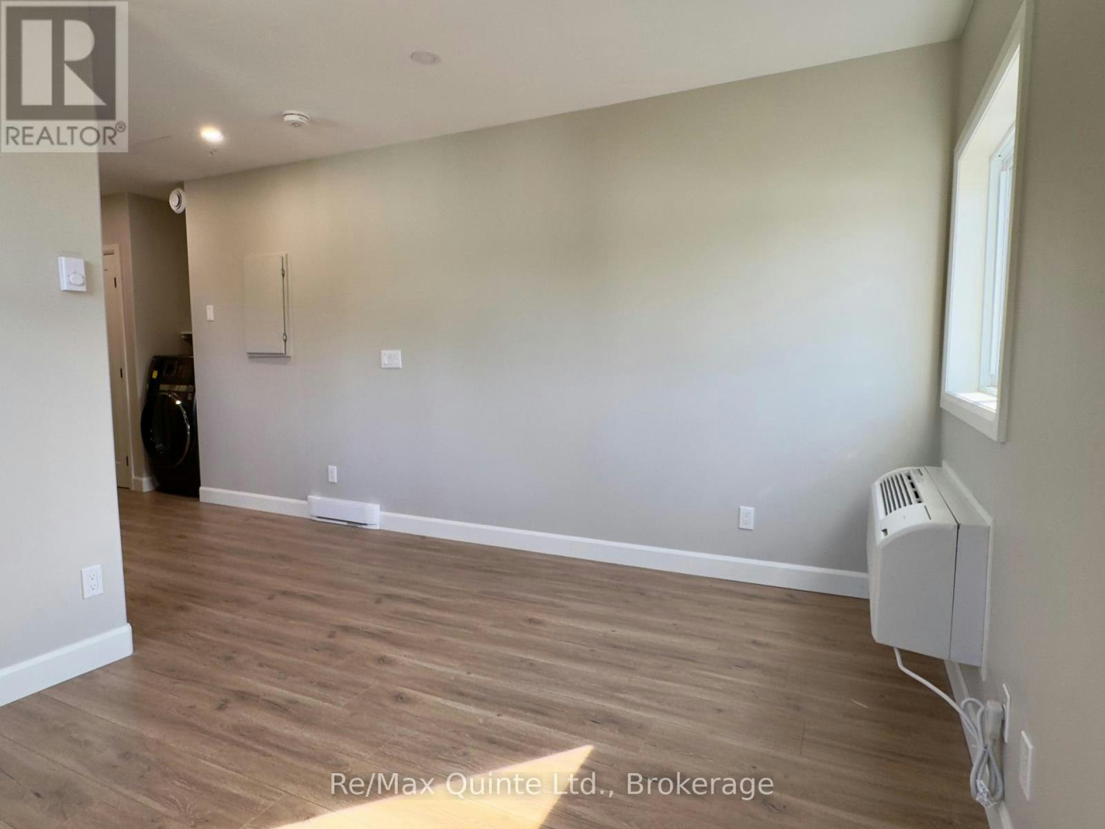 4-330 Victoria Street, Tweed, ON, K0K 3J0 - 6