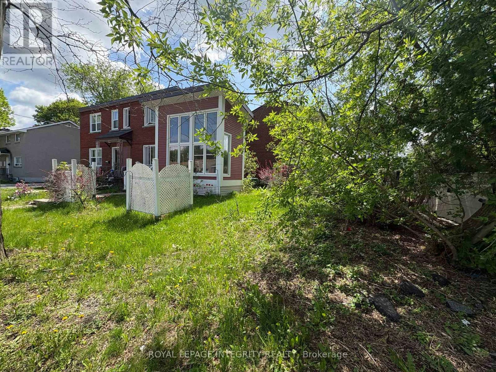 1222 Dorchester Avenue, Ottawa, ON, K1Z 8E4 - 32