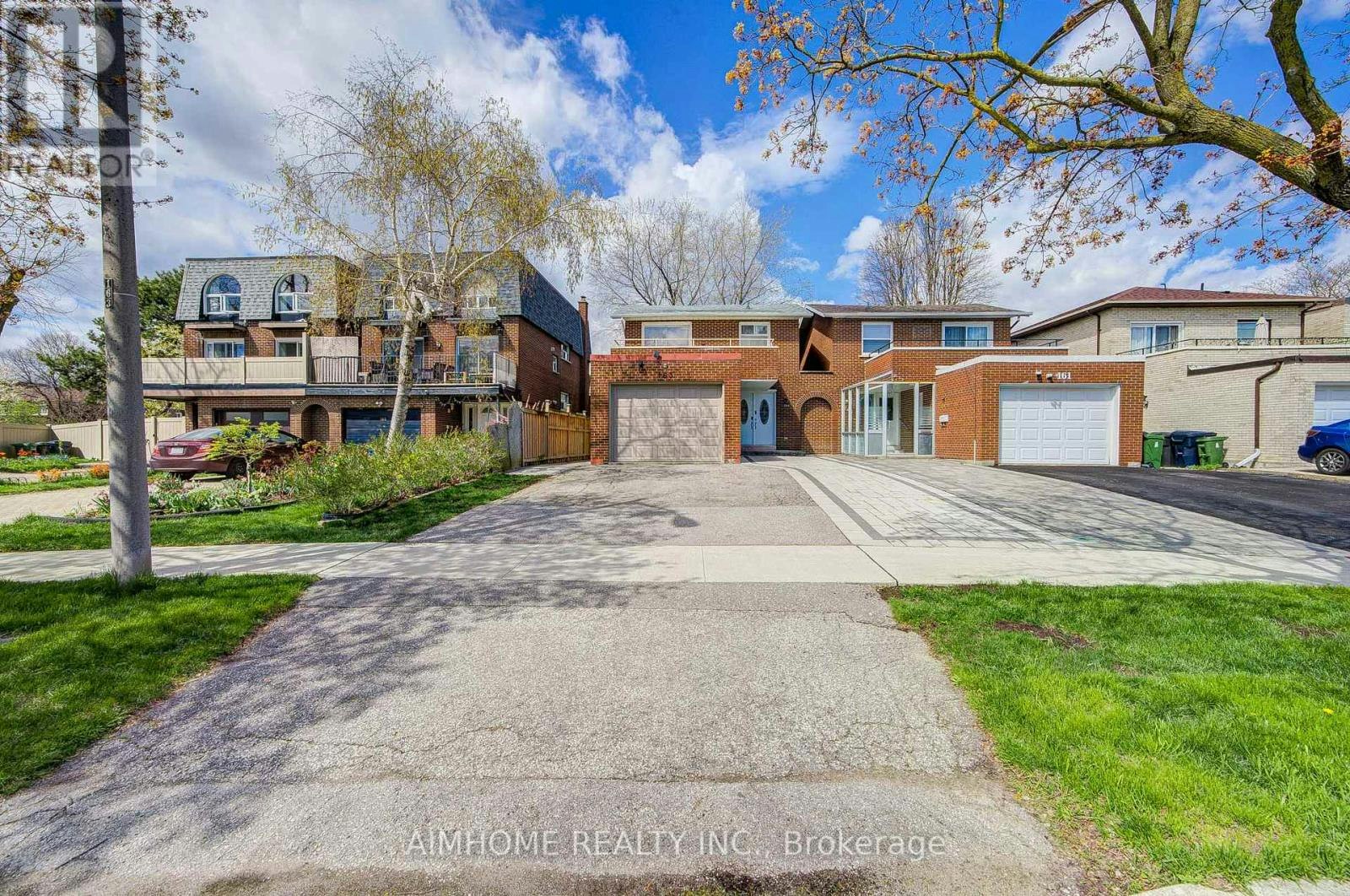 163 Chipwood Crescent, Toronto, ON, M2J 3X6