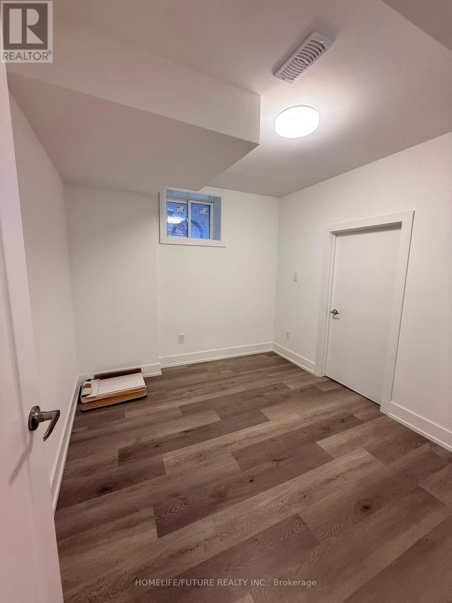 BSMT-45 Brabin Circle, Whitby, ON, L1P 0B9 - 7