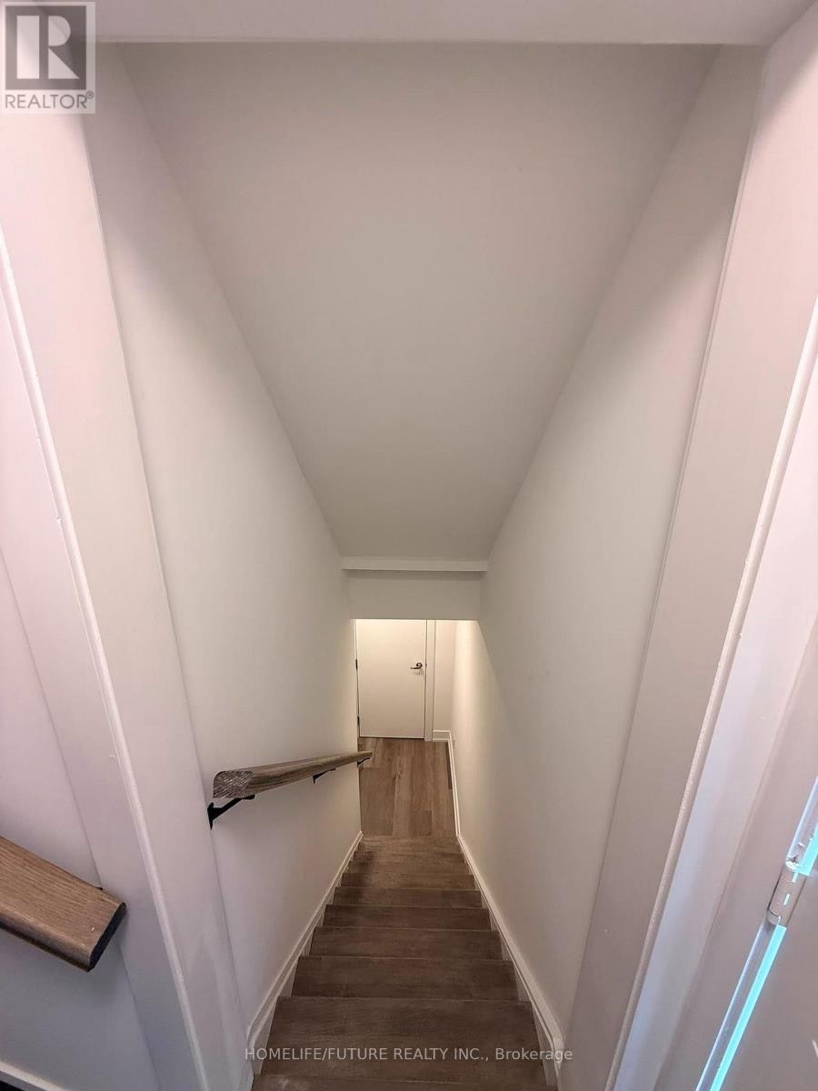 BSMT-45 Brabin Circle, Whitby, ON, L1P 0B9 - 2