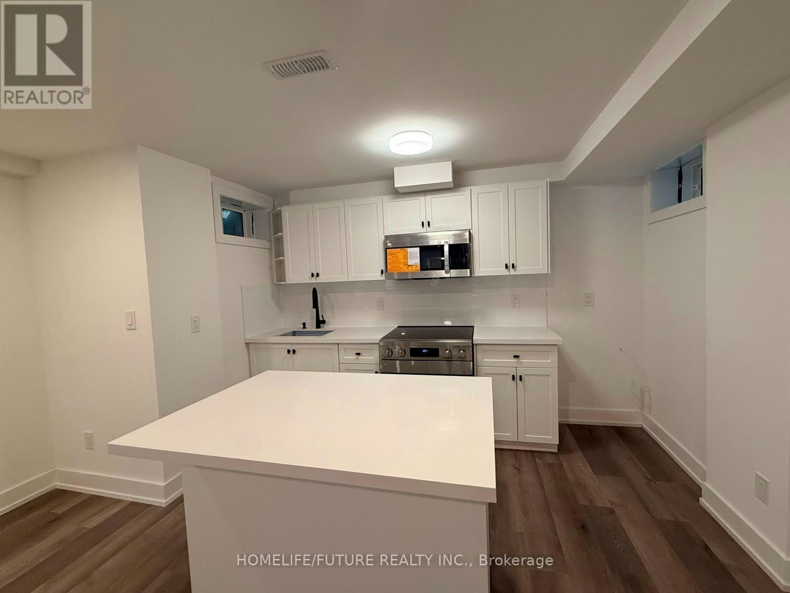 BSMT-45 Brabin Circle, Whitby, ON, L1P 0B9 - 6