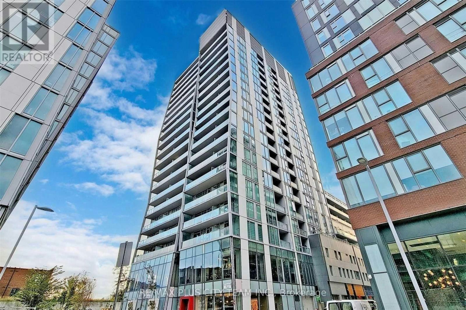 1504-15 Baseball Place, Toronto, ON, M4M 0E6