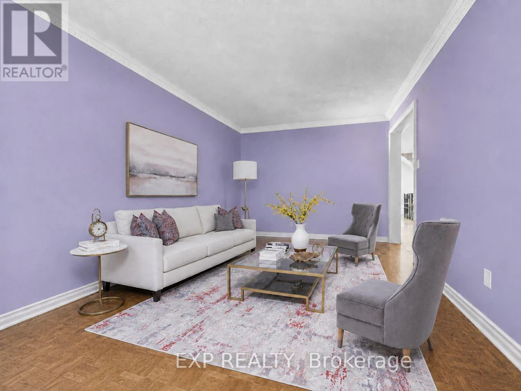 19 Springbrook Drive, Richmond Hill, ON, L4B 3R9 - 4