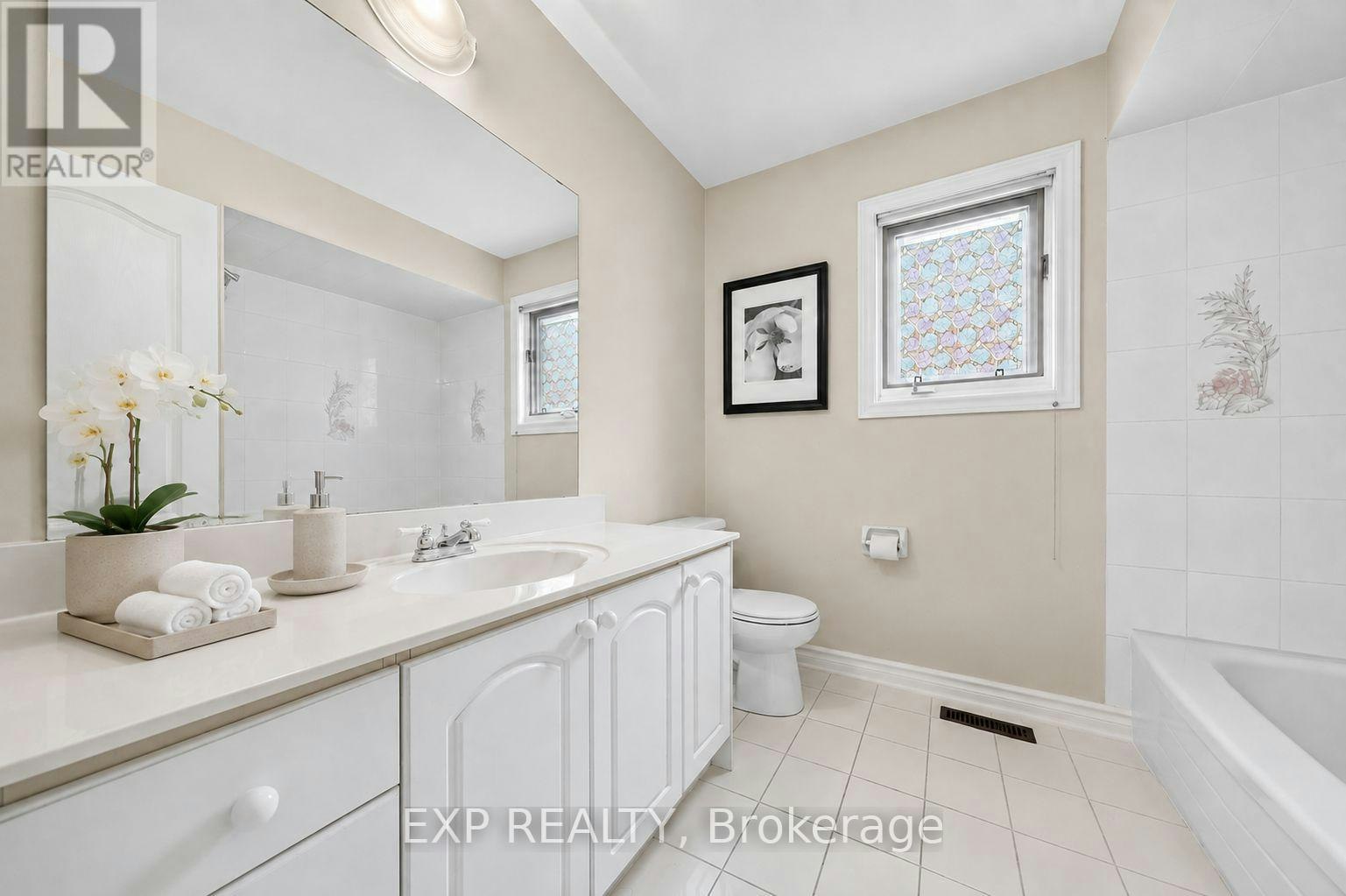 19 Springbrook Drive, Richmond Hill, ON, L4B 3R9 - 23
