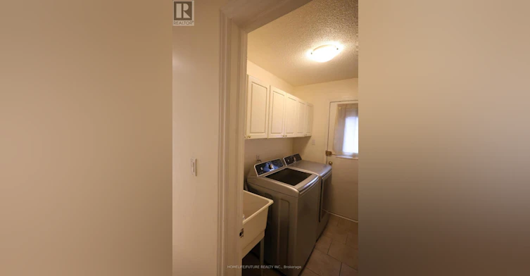 6320 Millers Grove, Mississauga, ON, L5N 3H7 - 6