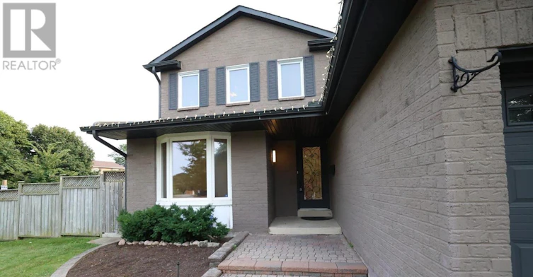 6320 Millers Grove, Mississauga, ON, L5N 3H7 - 3