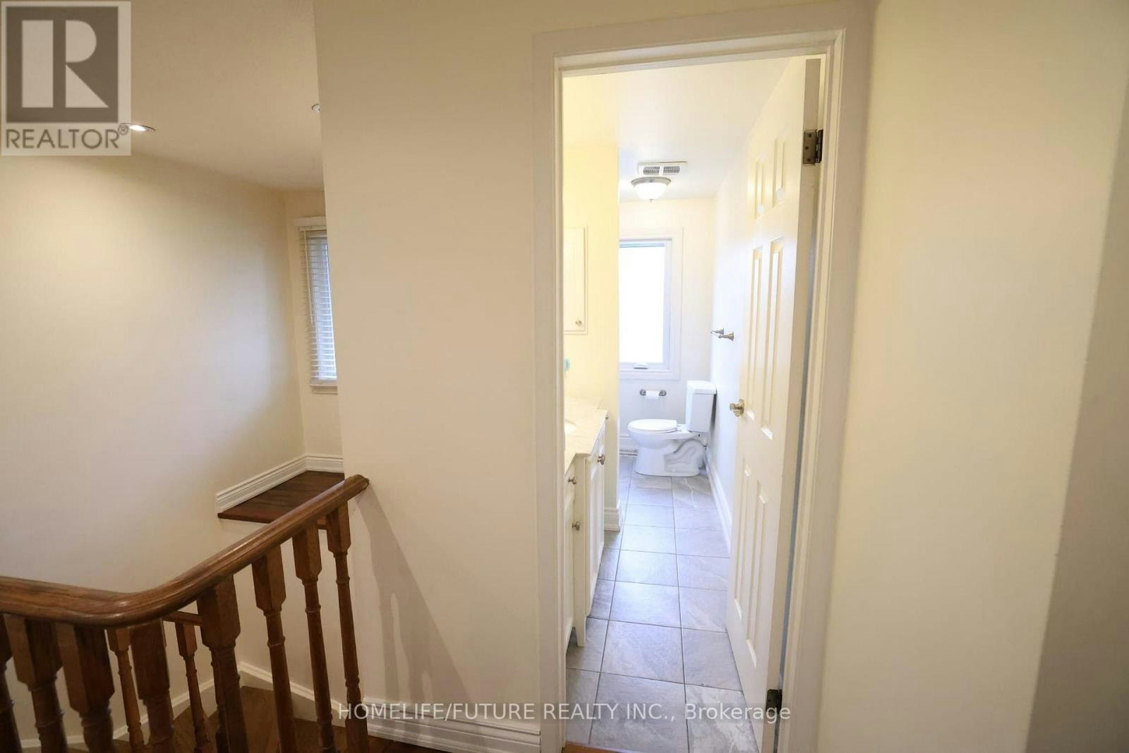 6320 Millers Grove, Mississauga, ON, L5N 3H7 - 4
