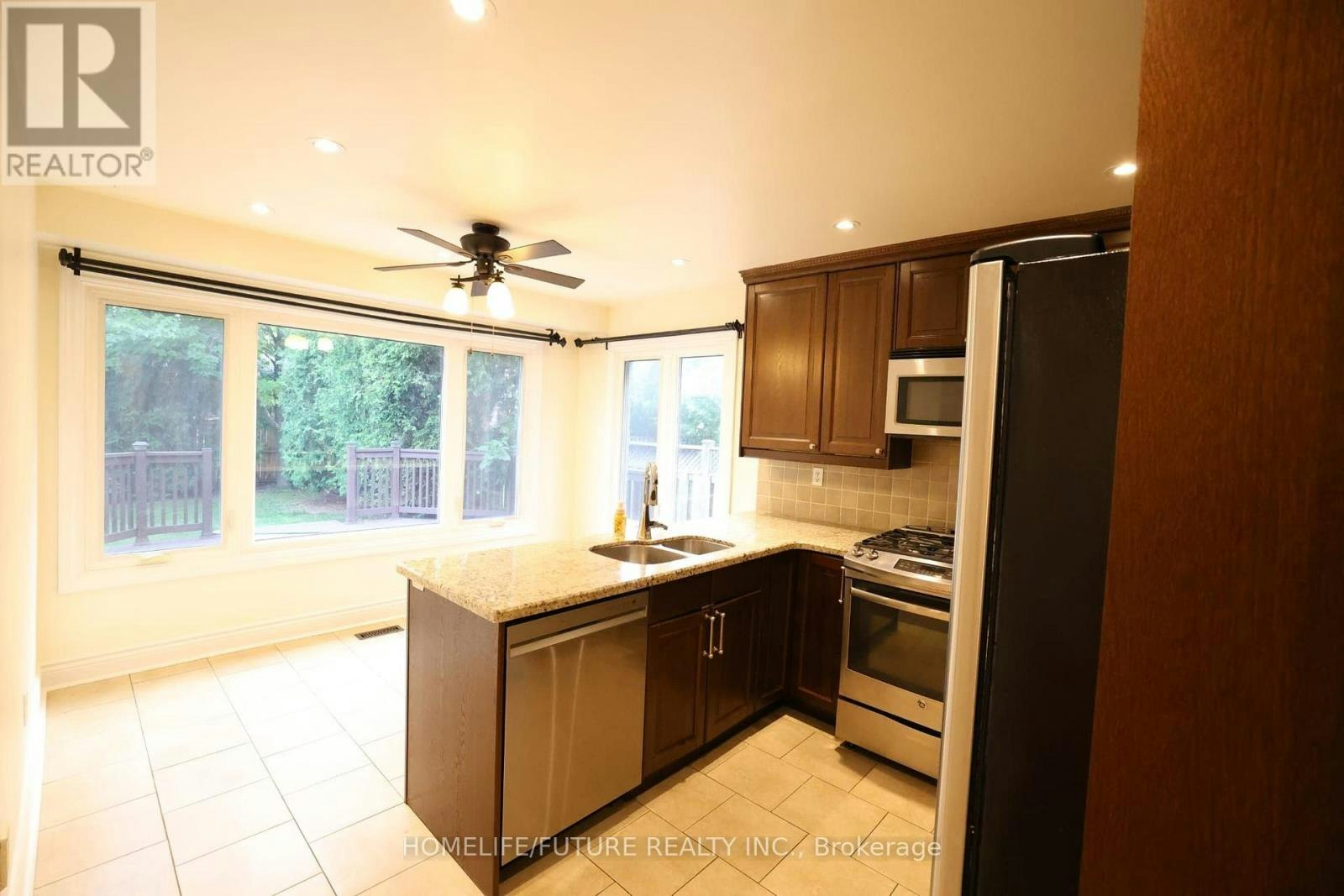 6320 Millers Grove, Mississauga, ON, L5N 3H7 - 12