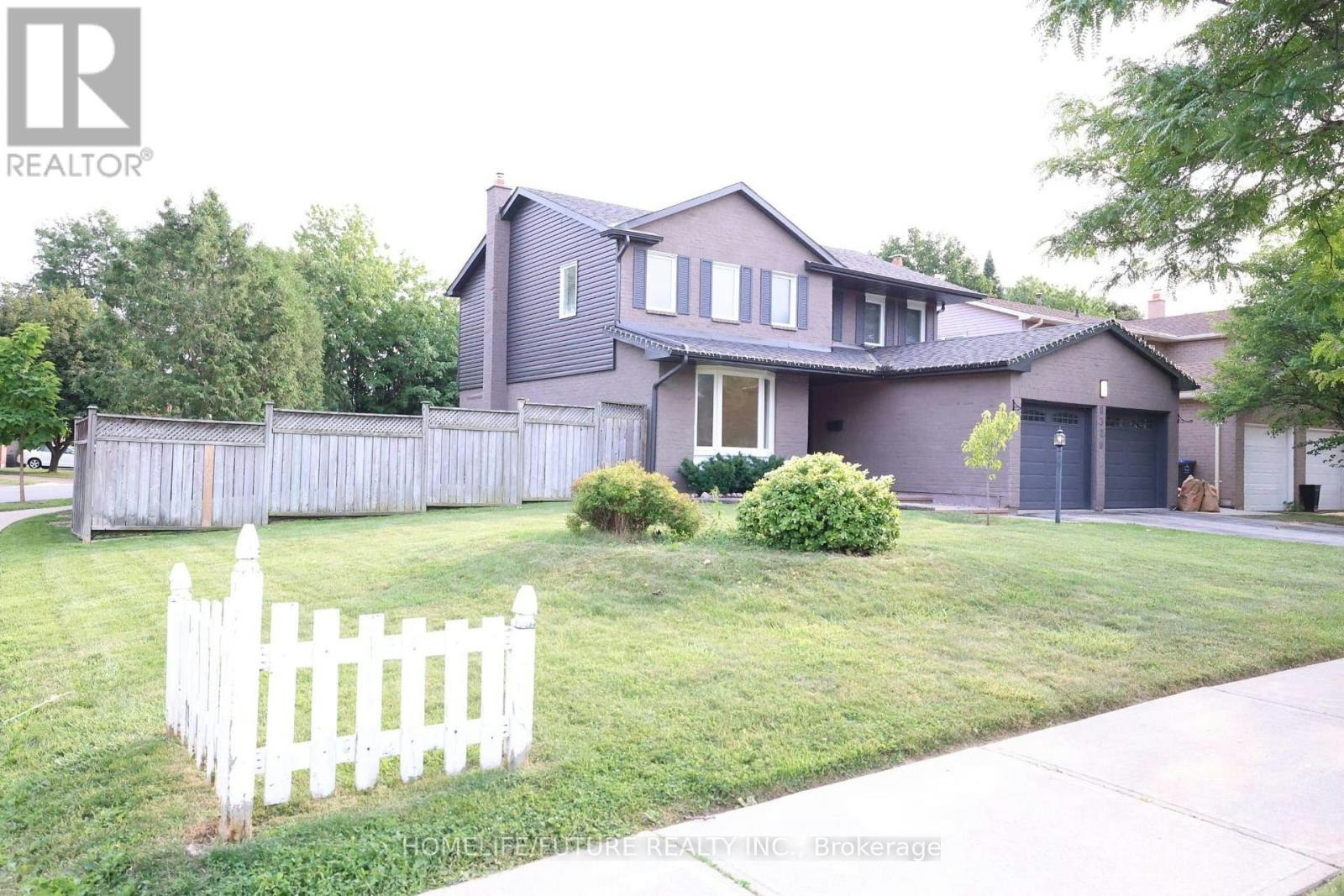 6320 Millers Grove, Mississauga, ON, L5N 3H7 - 2
