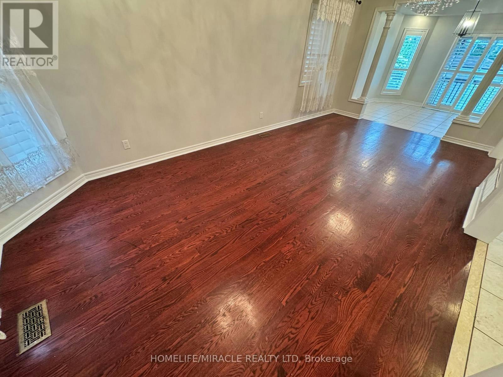 6 Sweet Briar Lane, Brampton, ON, L6Z 4V3 - 9
