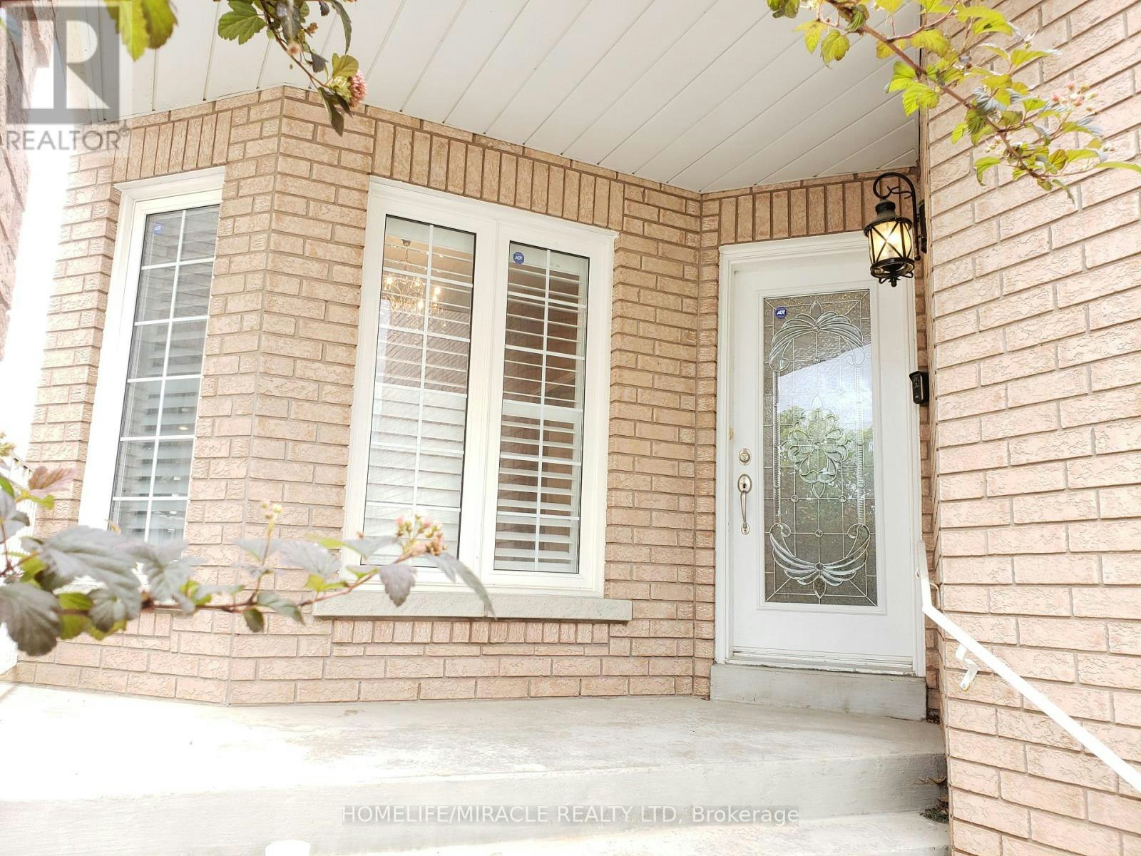 6 Sweet Briar Lane, Brampton, ON, L6Z 4V3 - 5