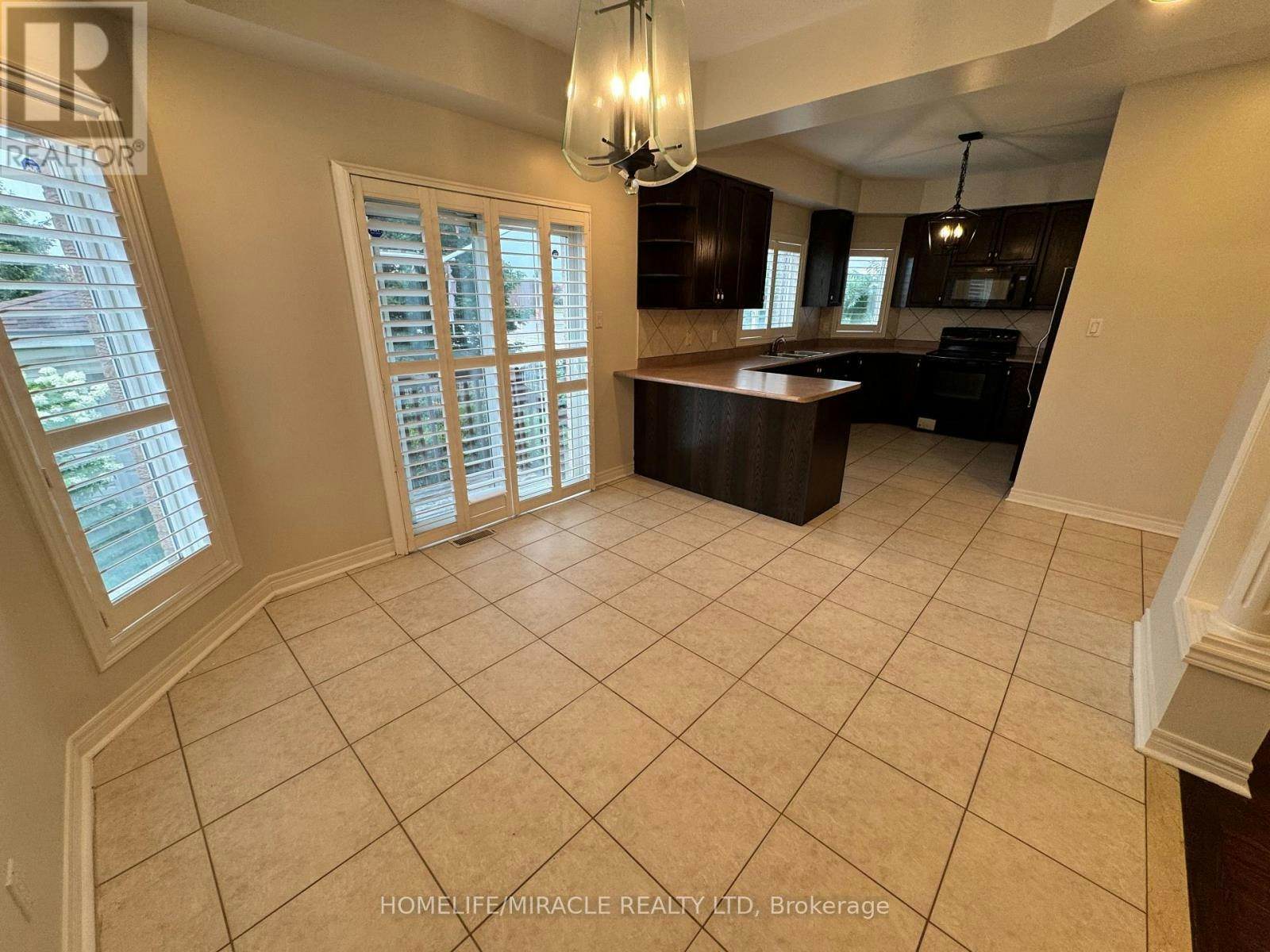 6 Sweet Briar Lane, Brampton, ON, L6Z 4V3 - 12
