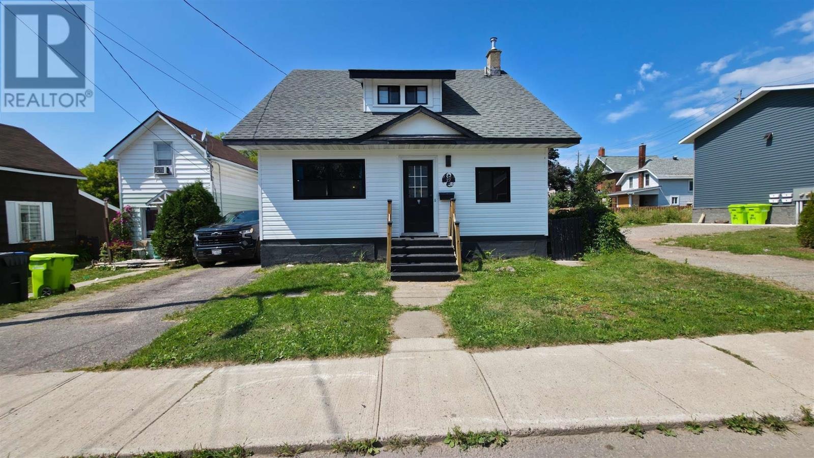27 Abbott Street, Sault Ste. Marie, ON, P6A 2V8