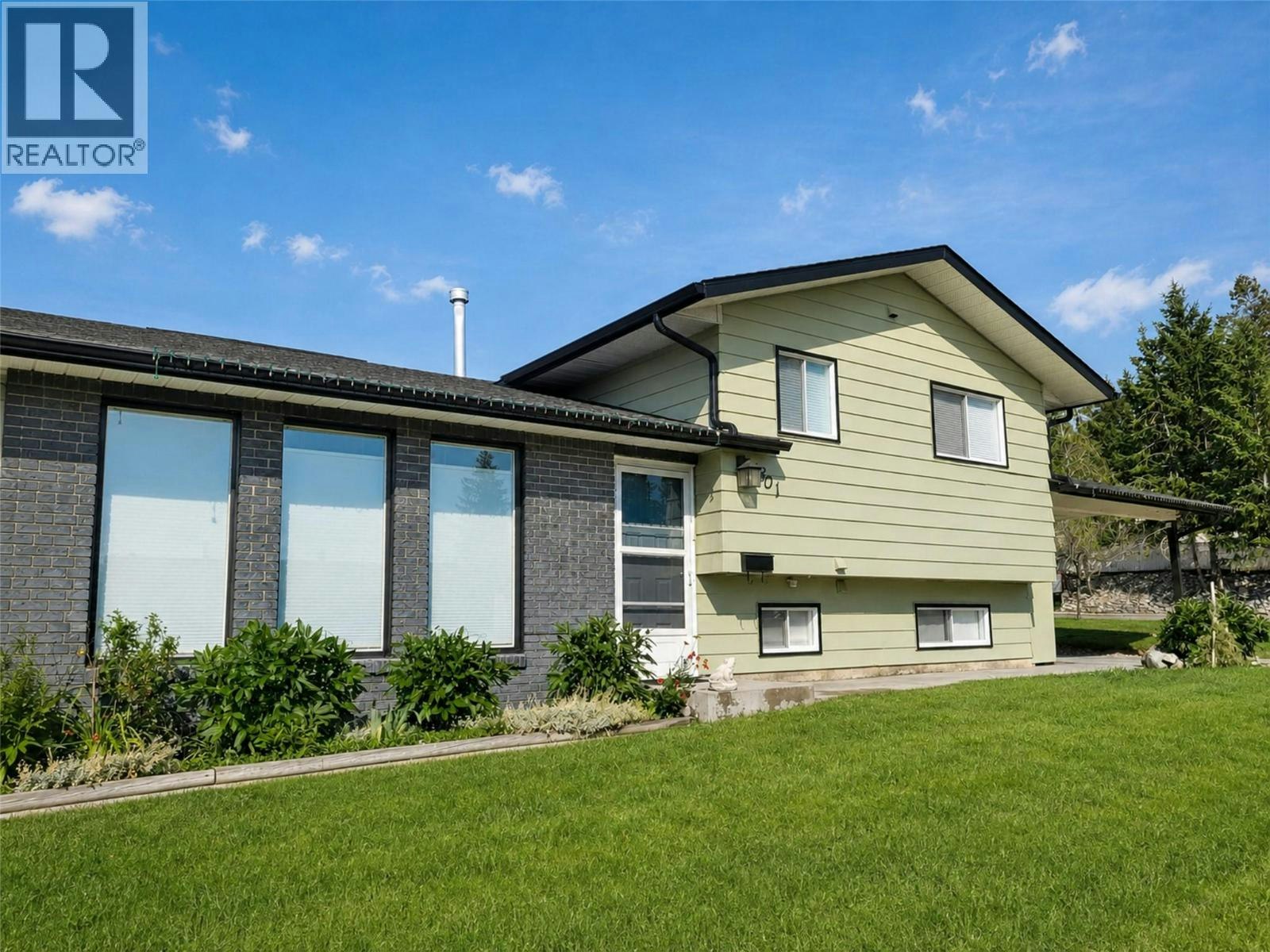 1801 N Mt Sinclair Avenue, Cranbrook, BC, V1C 6B8