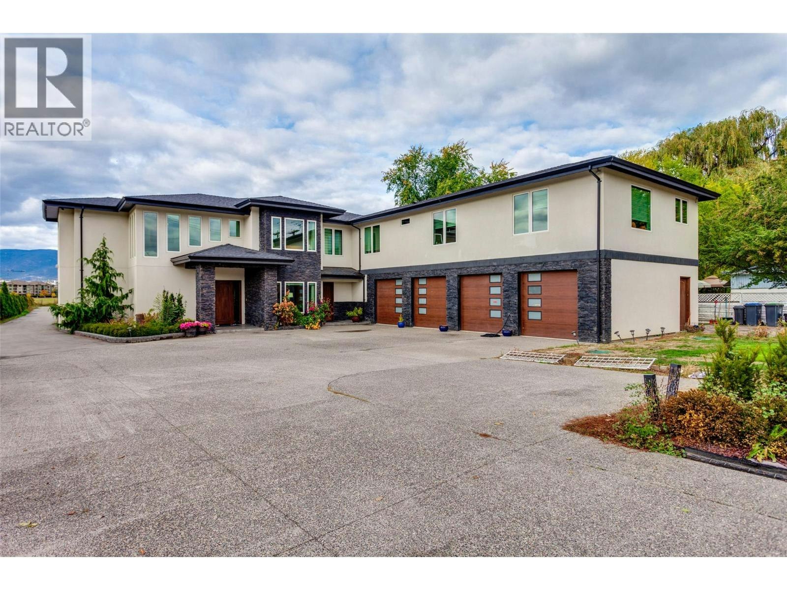 3666 Benvoulin Road, Kelowna, BC, V1W 4M7