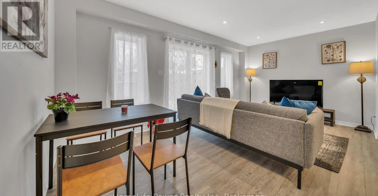 13-50 Pinnacle Drive, Kitchener, ON, N2P 0H8 - 4