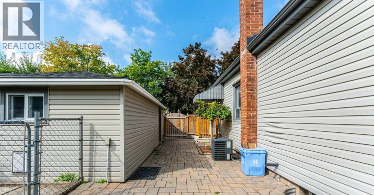 78 Wilson Street E, Hamilton, ON, L9G 2B5 - 21