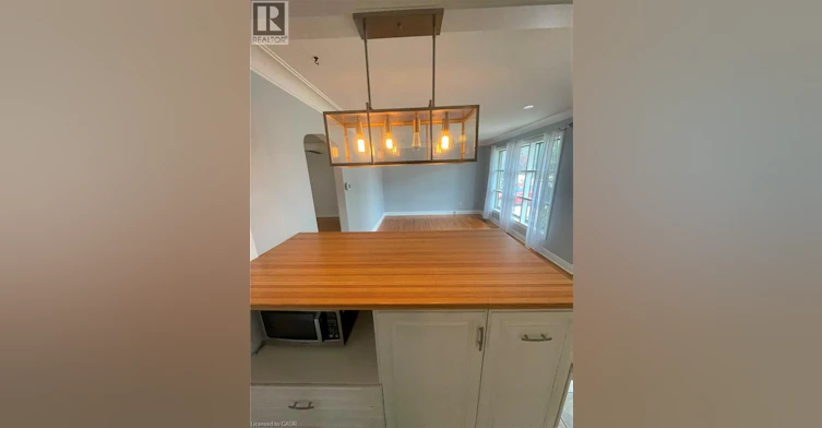 Upper-601 Frederick Street, Kitchener, ON, N2B 2A8 - 5