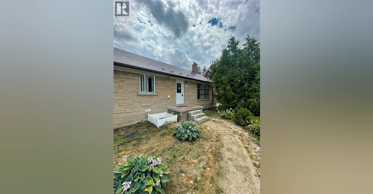 Upper-601 Frederick Street, Kitchener, ON, N2B 2A8