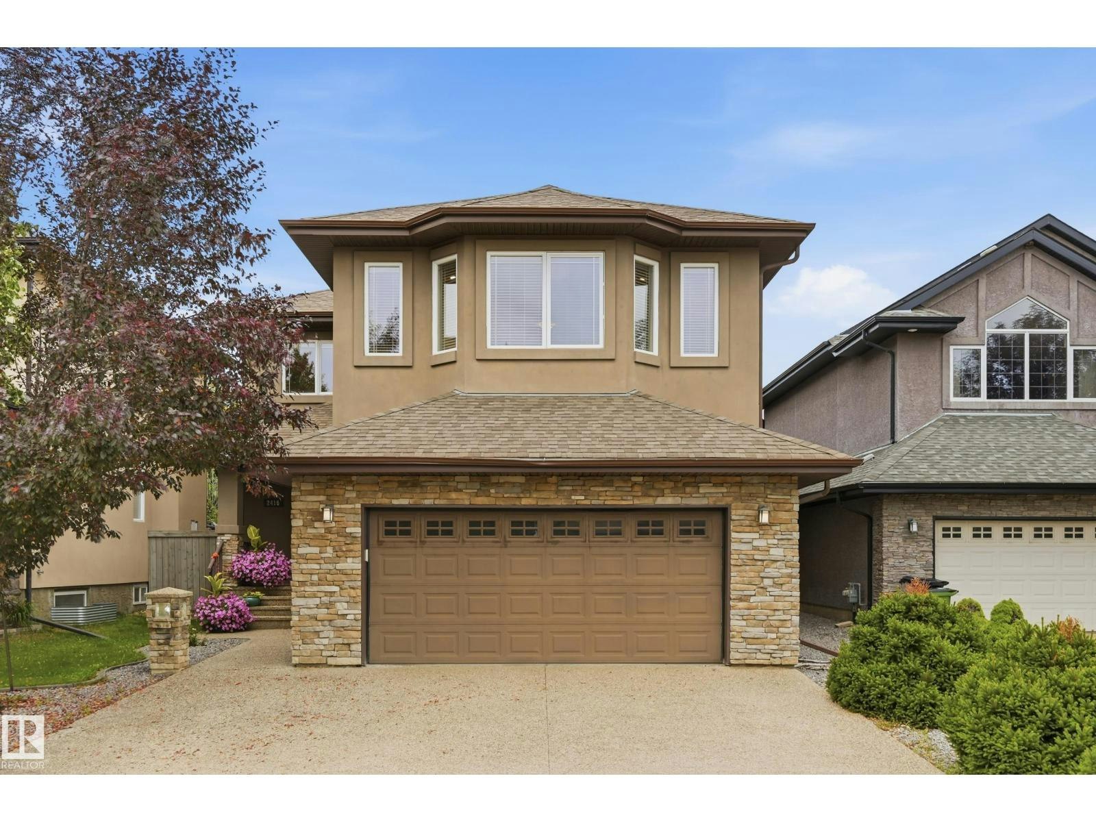 2416 Warry Place SW, Edmonton, AB, T6W 0P1