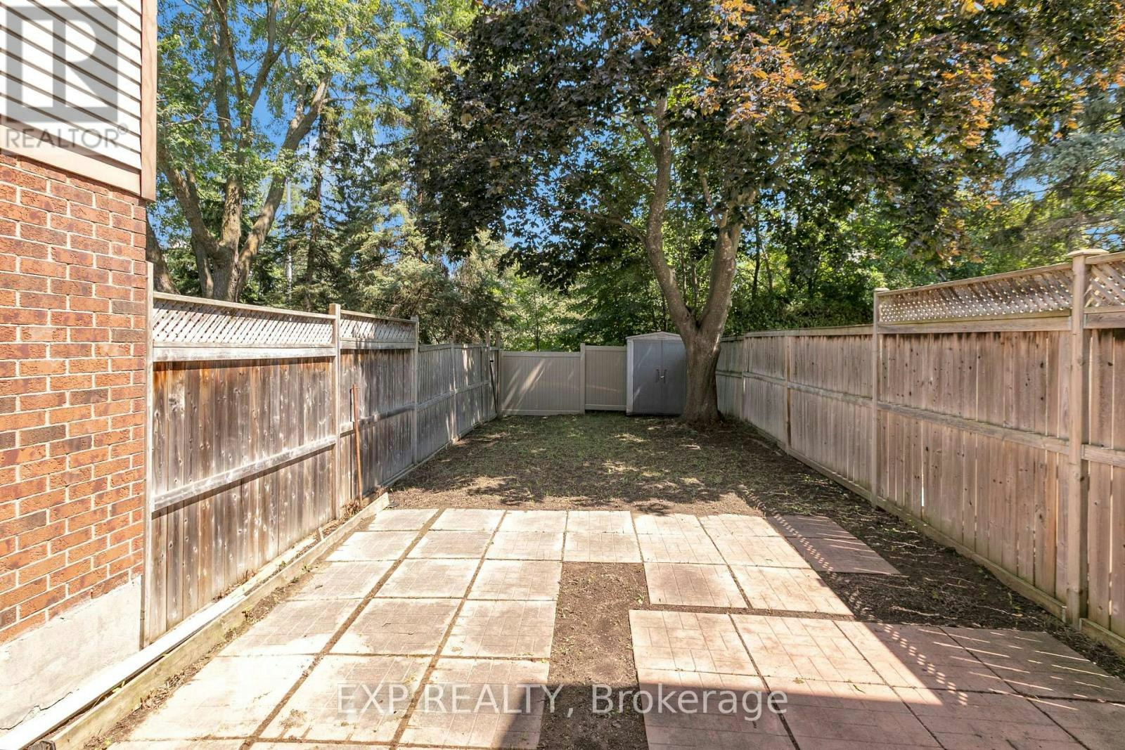 7 Sundback Lane, Ottawa, ON, K2L 2W9 - 10