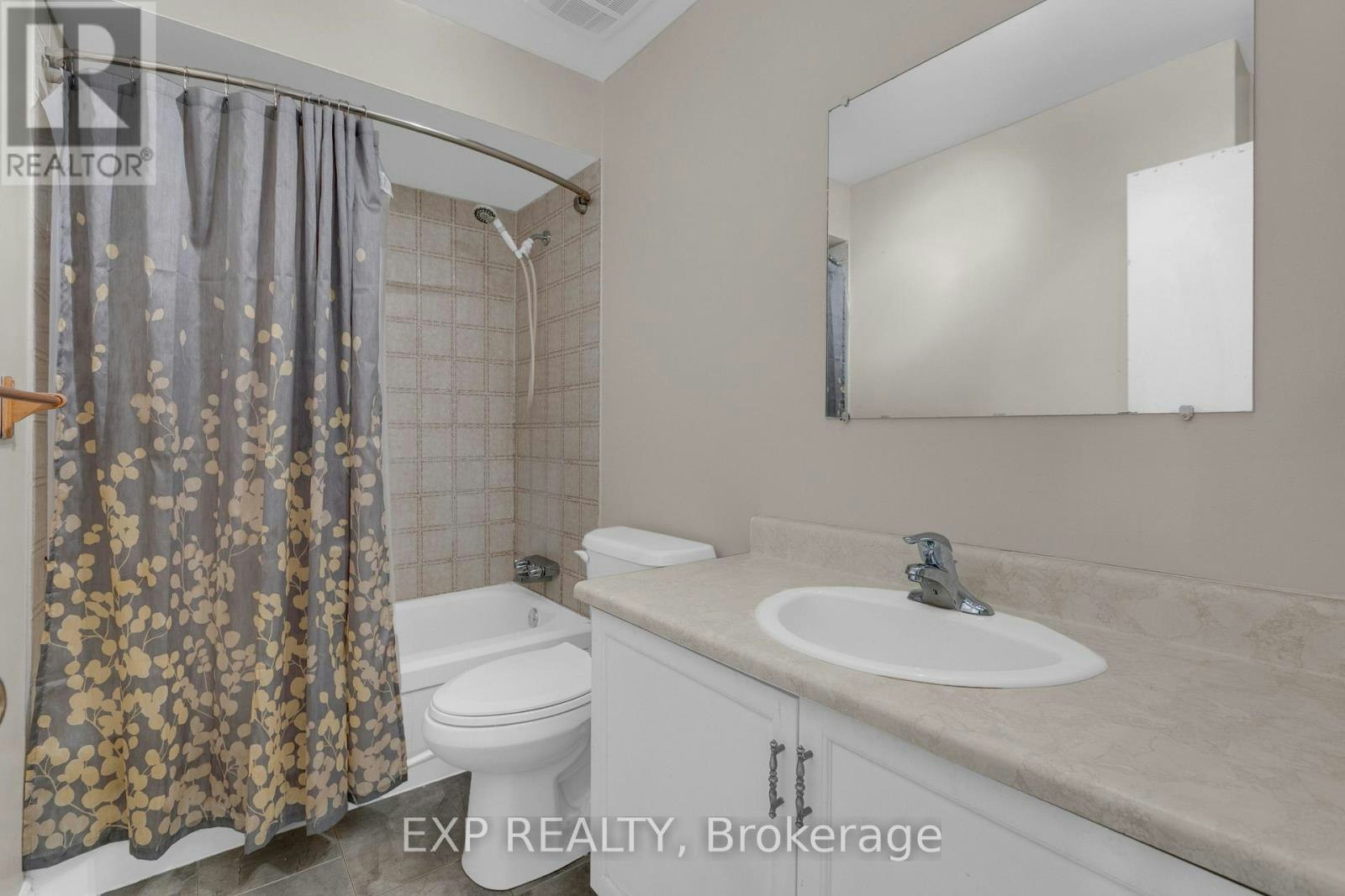 7 Sundback Lane, Ottawa, ON, K2L 2W9 - 18
