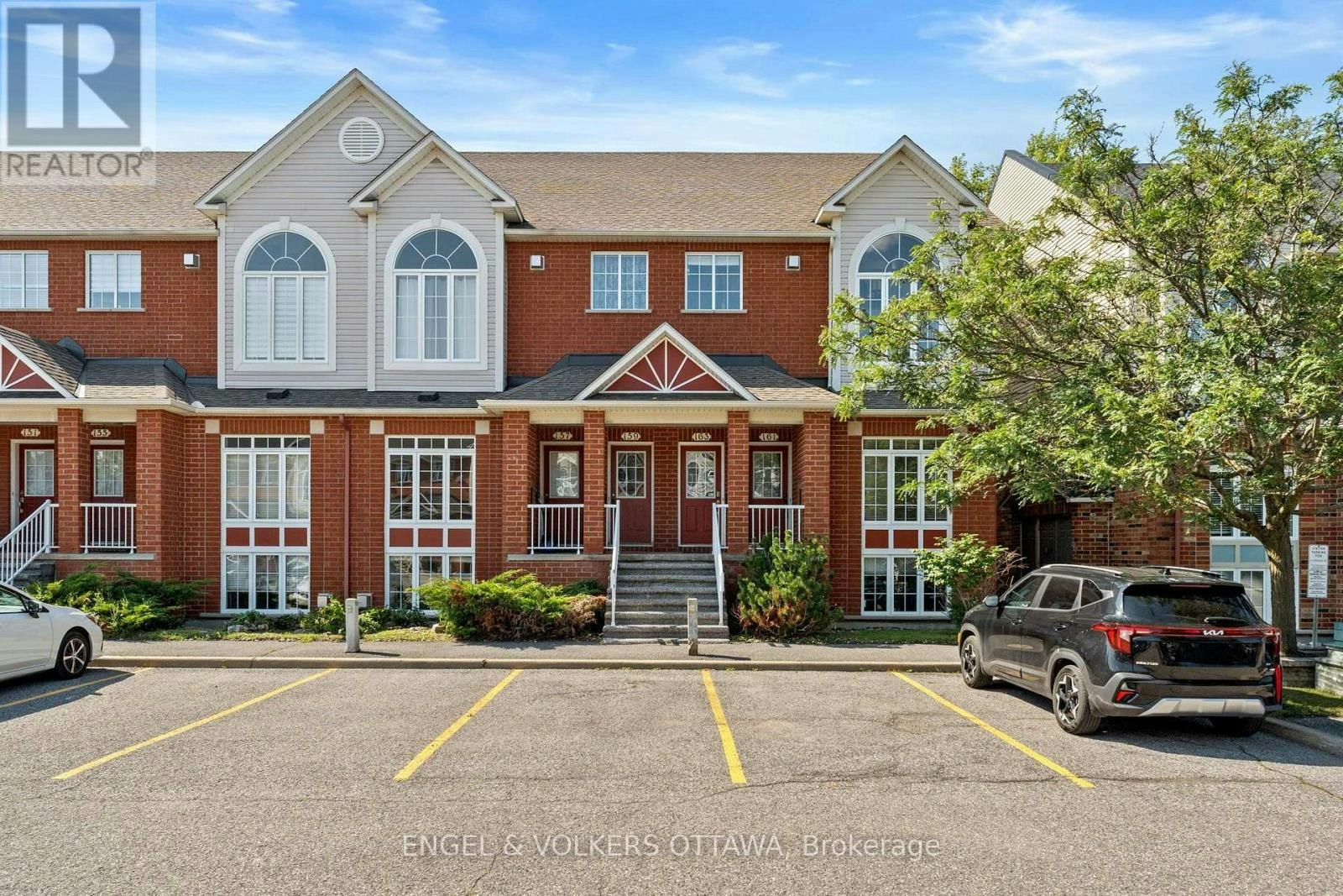 163-70 Edenvale Drive, Ottawa, ON, K2K 3N7