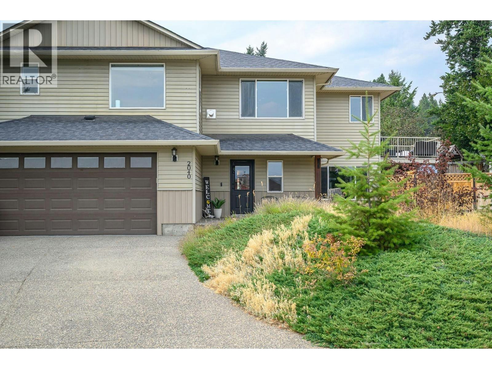 2040 Skyview Crescent, Lumby, BC, V0E 2G0